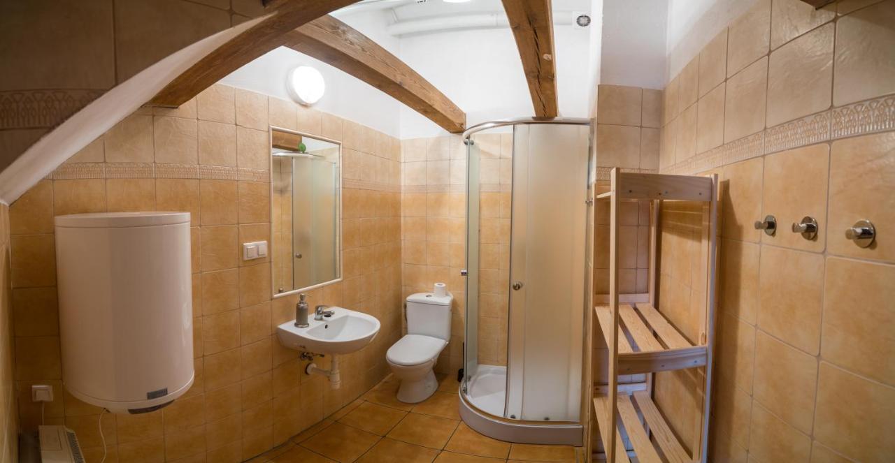 Albergue Gosciniec Folkier Zgierz Exterior foto